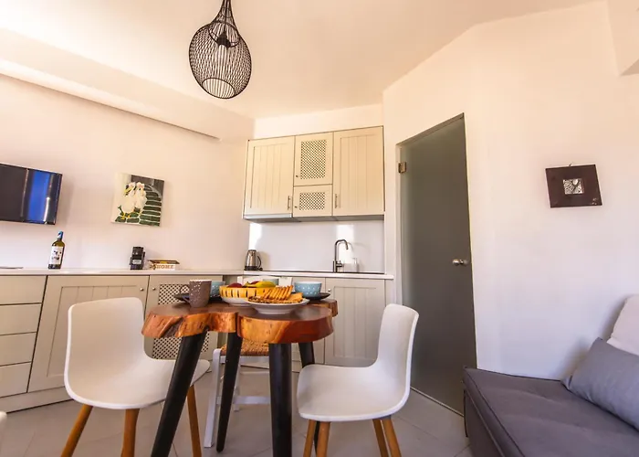 Fresh Renovated Maisonette Close To The Daire Platys Gialos (Mykonos)