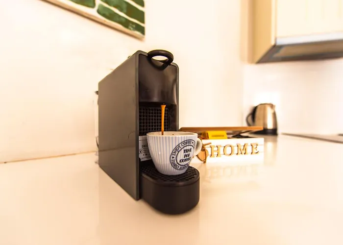 Fresh Renovated Maisonette Close To The Daire *