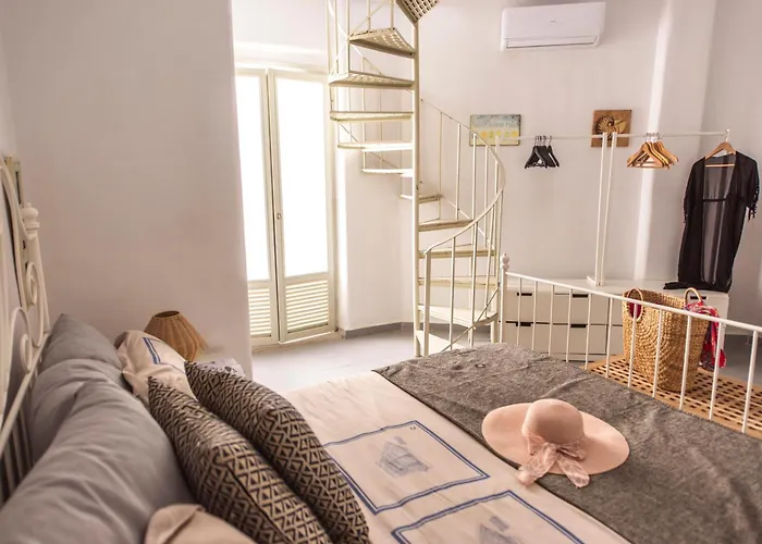 Fresh Renovated Maisonette Close To The Daire *