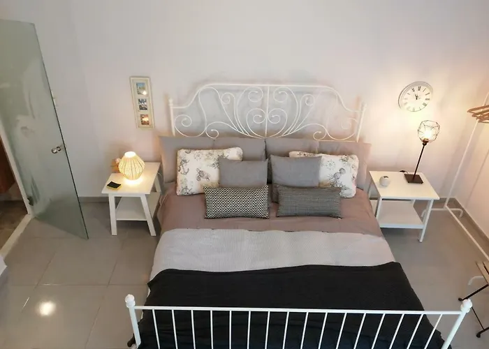 Daire Fresh Renovated Maisonette Close To The Platys Gialos (Mykonos)